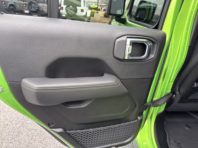 2026 Mojito Clearcoat Jeep Wrangler Sahara 4X4 Convertible