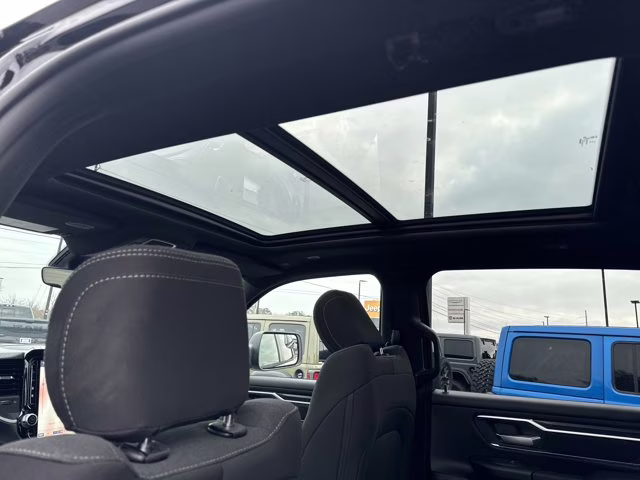 2026 Diamond Black Crystal Pearlcoat Ram 1500 Big Horn RWD Truck