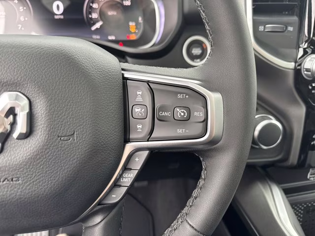 2026 Diamond Black Crystal Pearlcoat Ram 1500 Big Horn RWD Truck