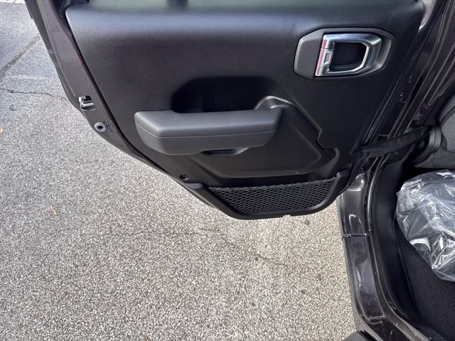 2026 Granite Crystal Metallic Clearcoat Jeep Wrangler Sport S 4X4 Convertible