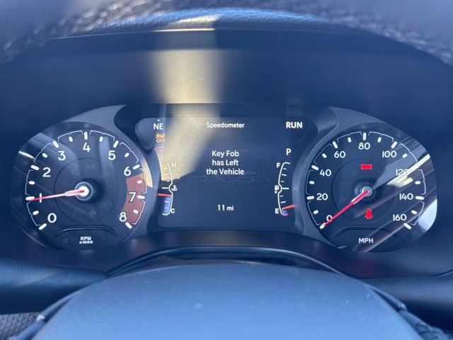 2026 Bright White Clearcoat Jeep Compass Latitude Altitude 4X4 SUV