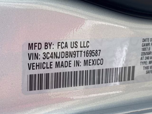 2026 Silver Zynith Metallic Clearcoat Jeep Compass Latitude Altitude 4X4 SUV