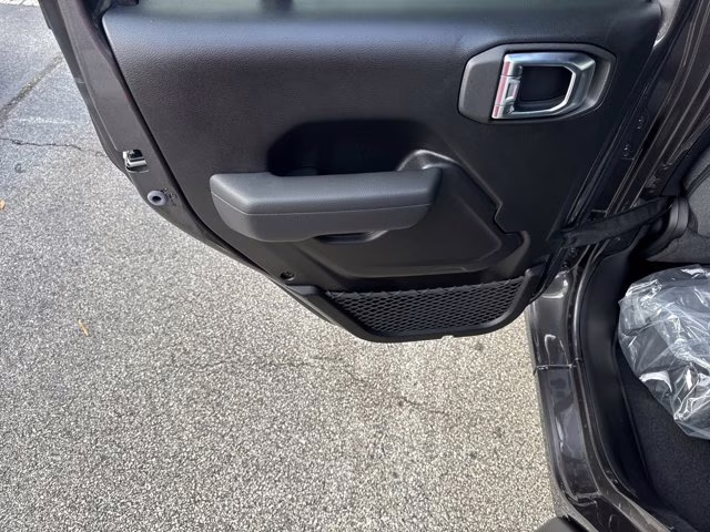 2026 Granite Crystal Metallic Clearcoat Jeep Wrangler Sport S 4X4 Convertible