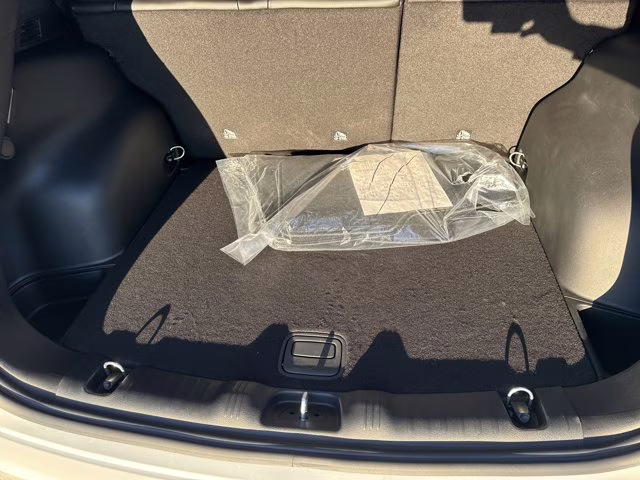 2026 Bright White Clearcoat Jeep Compass Latitude Altitude 4X4 SUV