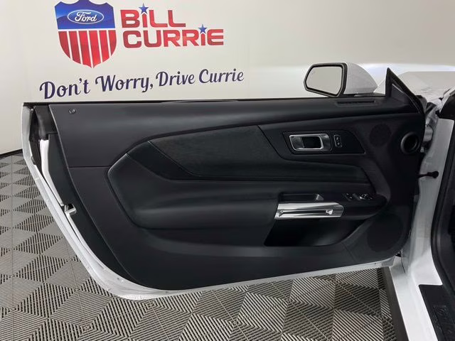 2026 Oxford White Ford Mustang EcoBoost RWD Coupe