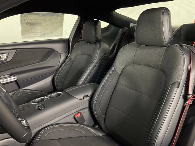 2026 Oxford White Ford Mustang EcoBoost RWD Coupe