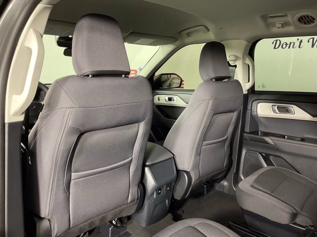 2026 Gray Metallic Ford Explorer Active RWD SUV
