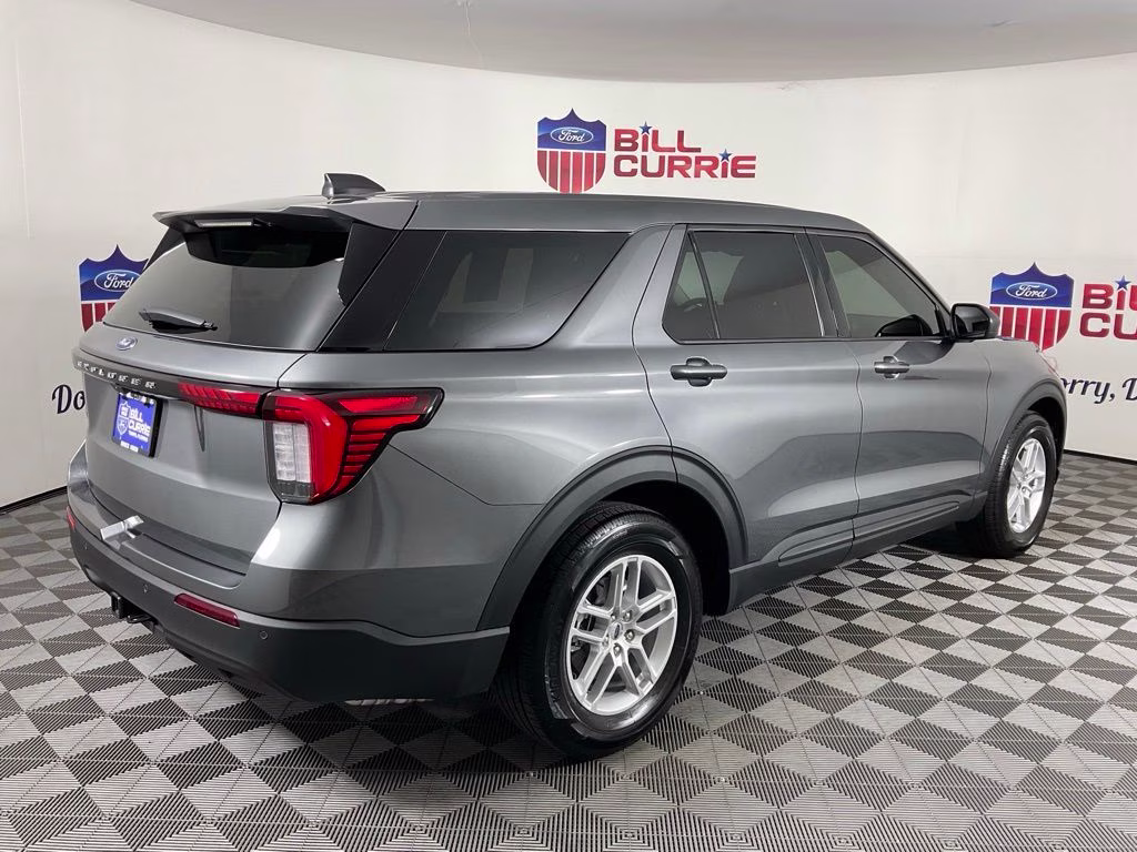 2026 Gray Metallic Ford Explorer Active RWD SUV