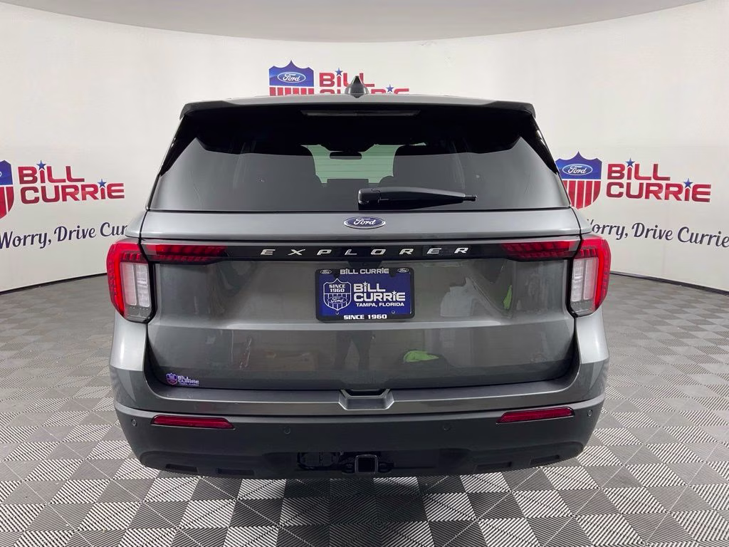 2026 Gray Metallic Ford Explorer Active RWD SUV