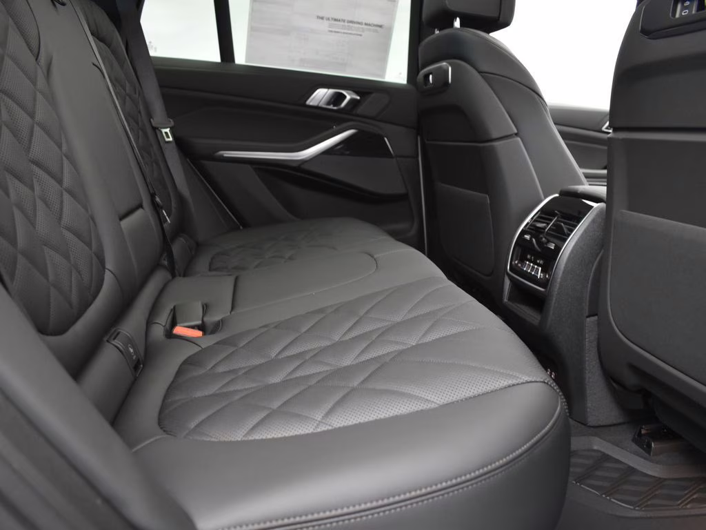 2026 Alpine White BMW X5 sDrive40i RWD SUV