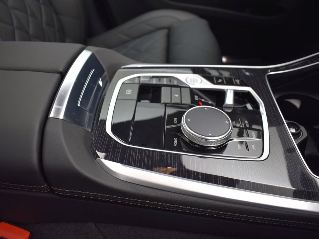 2026 Alpine White BMW X5 sDrive40i RWD SUV