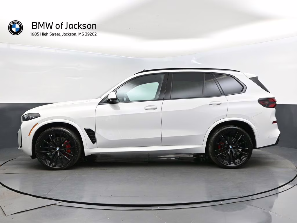 2026 Alpine White BMW X5 sDrive40i RWD SUV