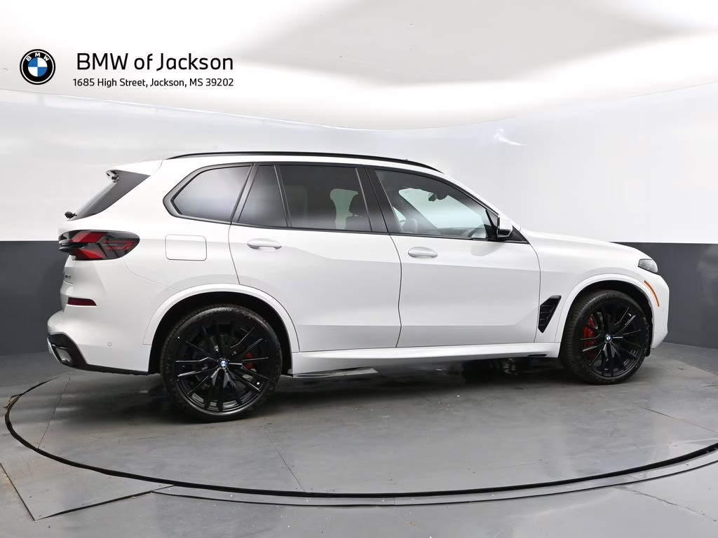 2026 Alpine White BMW X5 sDrive40i RWD SUV