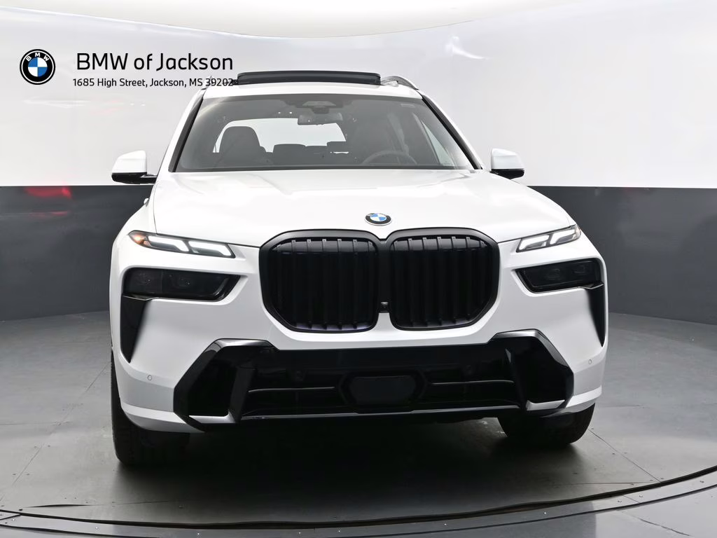 2026 Alpine White BMW X7 xDrive40i AWD SUV
