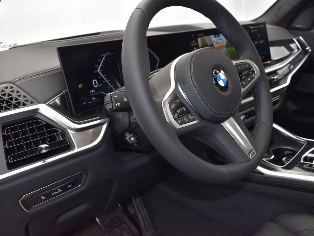 2026 Alpine White BMW X7 xDrive40i AWD SUV