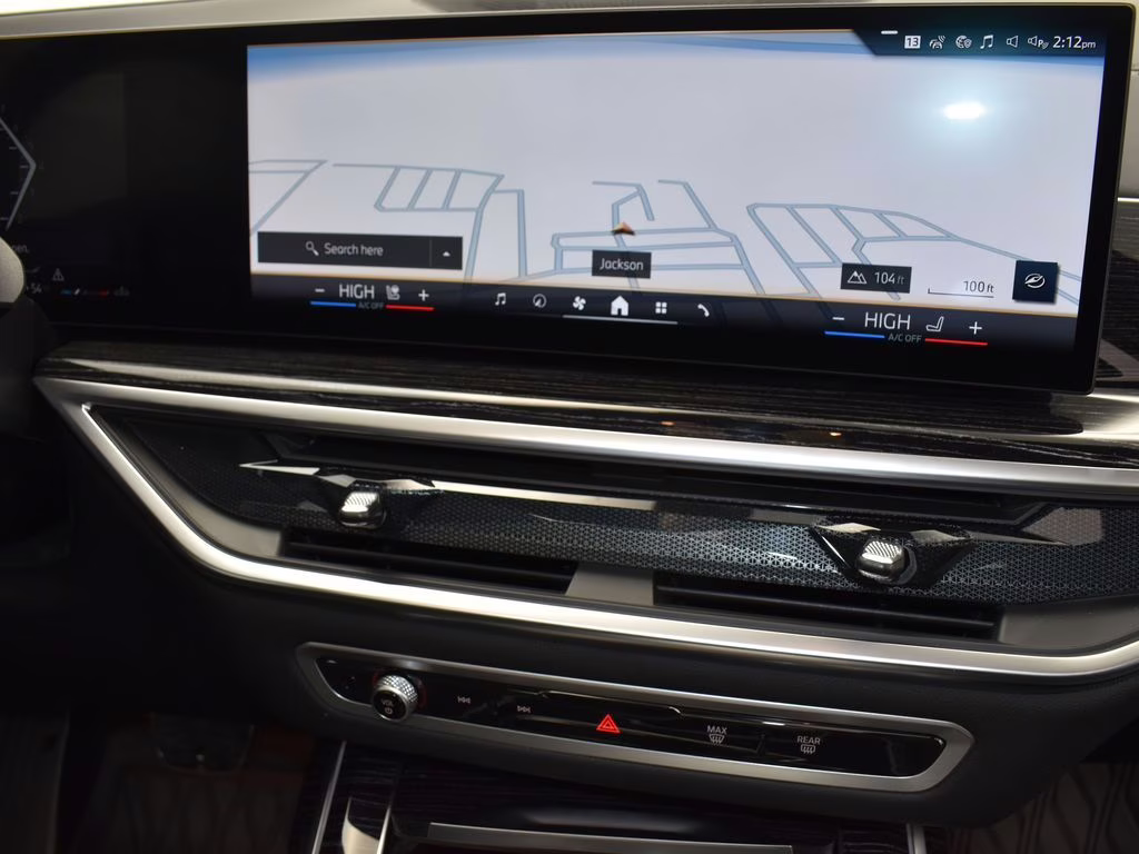 2026 Alpine White BMW X7 xDrive40i AWD SUV
