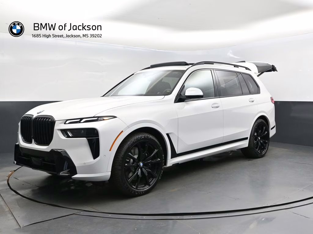2026 Alpine White BMW X7 xDrive40i AWD SUV