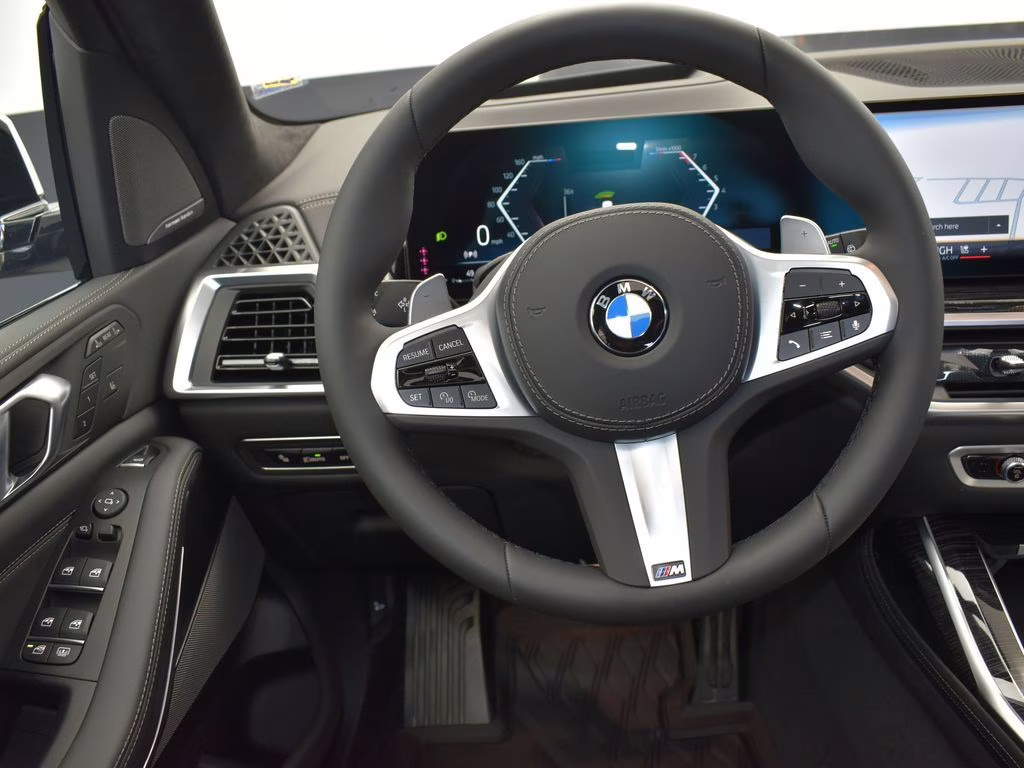 2026 Alpine White BMW X7 xDrive40i AWD SUV