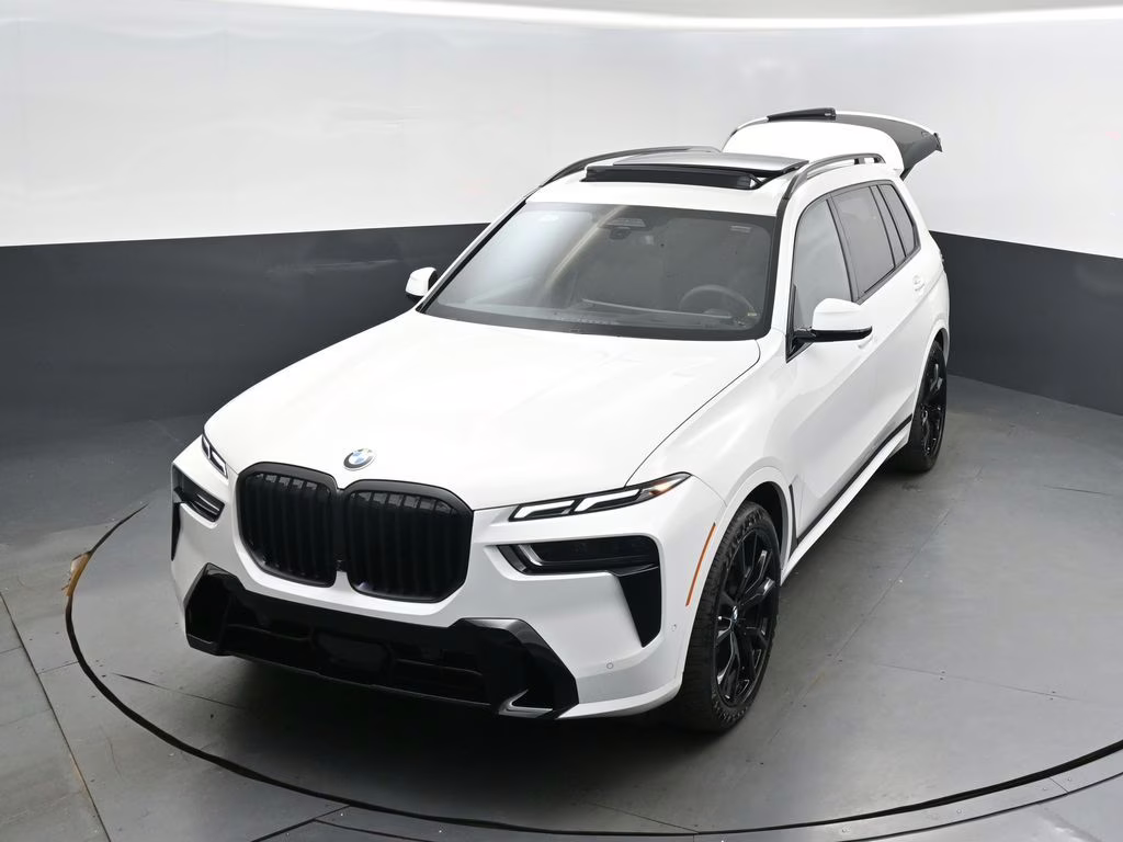 2026 Alpine White BMW X7 xDrive40i AWD SUV