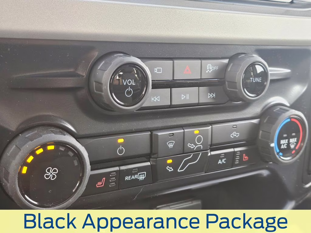 2026 Agate Black Metallic Ford Super Duty F-350 SRW XLT 4X4 Truck