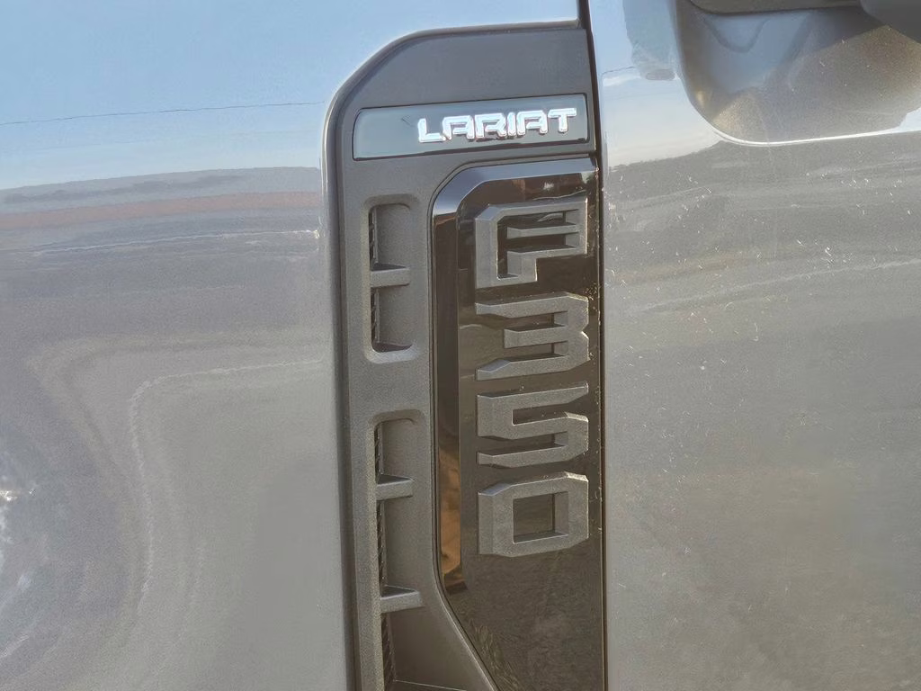 2026 Carbonized Gray Metallic Ford Super Duty F-350 SRW Lariat 4X4 Truck