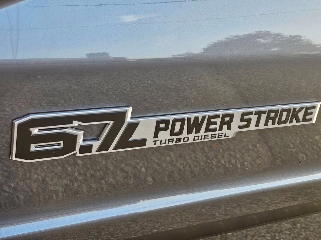 2026 Carbonized Gray Metallic Ford Super Duty F-350 SRW Lariat 4X4 Truck