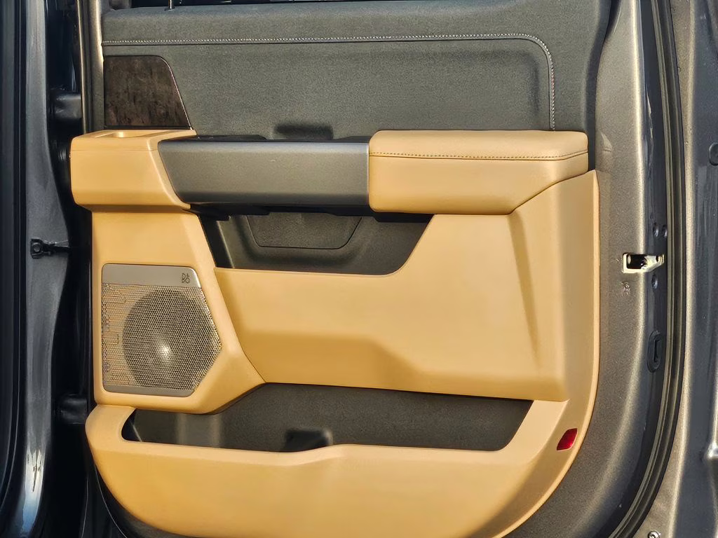 2026 Carbonized Gray Metallic Ford Super Duty F-350 SRW Lariat 4X4 Truck