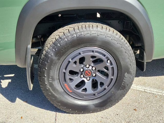 2025 Green Metallic Nissan Frontier PRO-4X 4X4 Truck