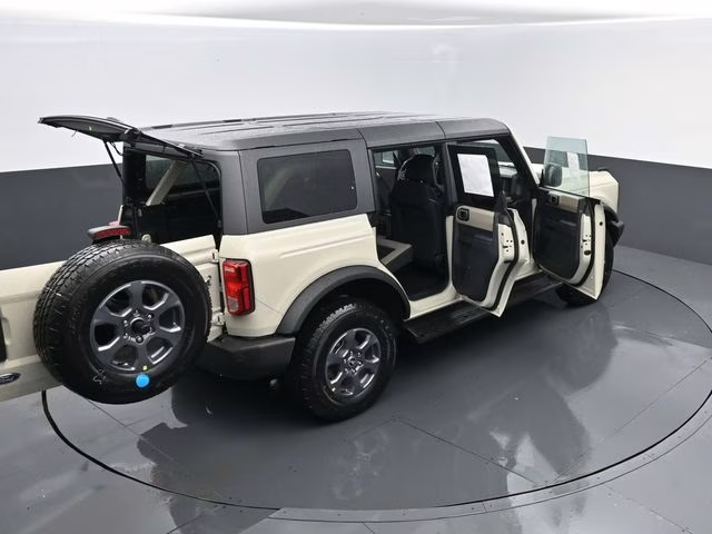 2025 Desert Sand Ford Bronco Big Bend 4X4 SUV