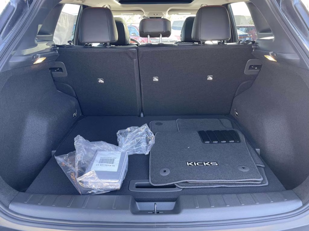 2026 Gun Metallic Nissan Kicks SR FWD SUV