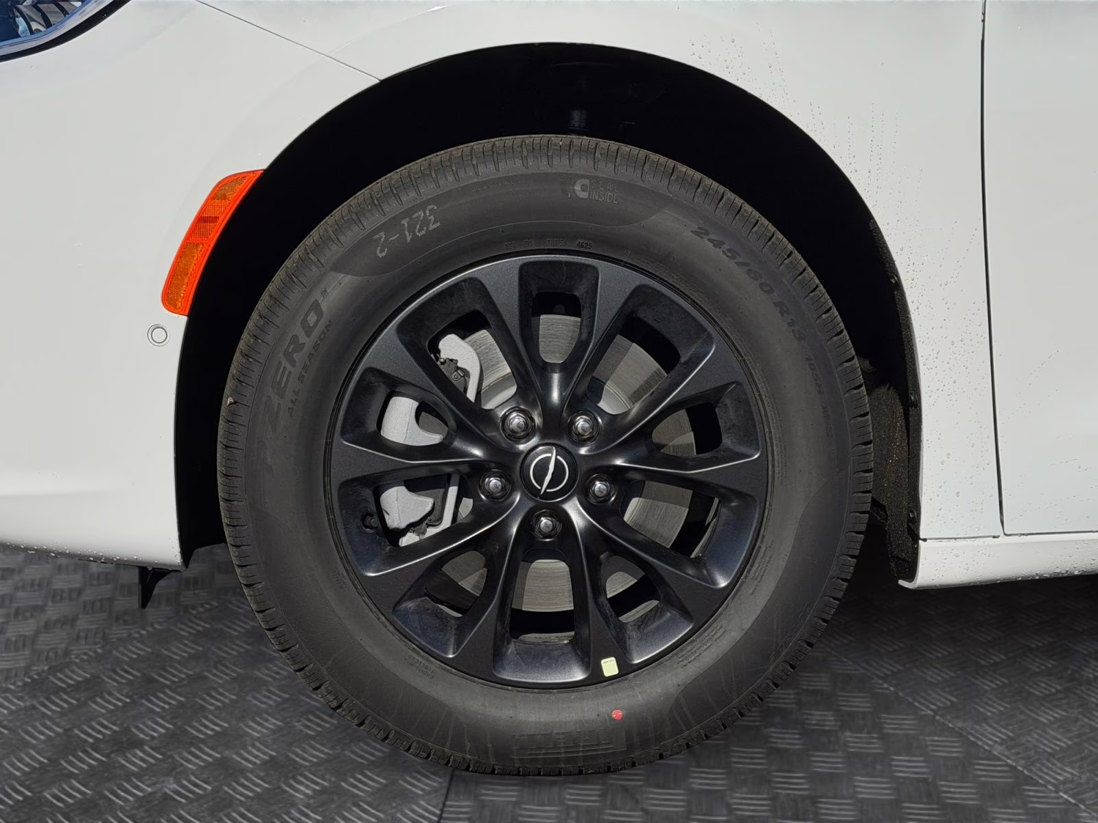 2026 Bright White Clearcoat Chrysler Pacifica Select AWD Van