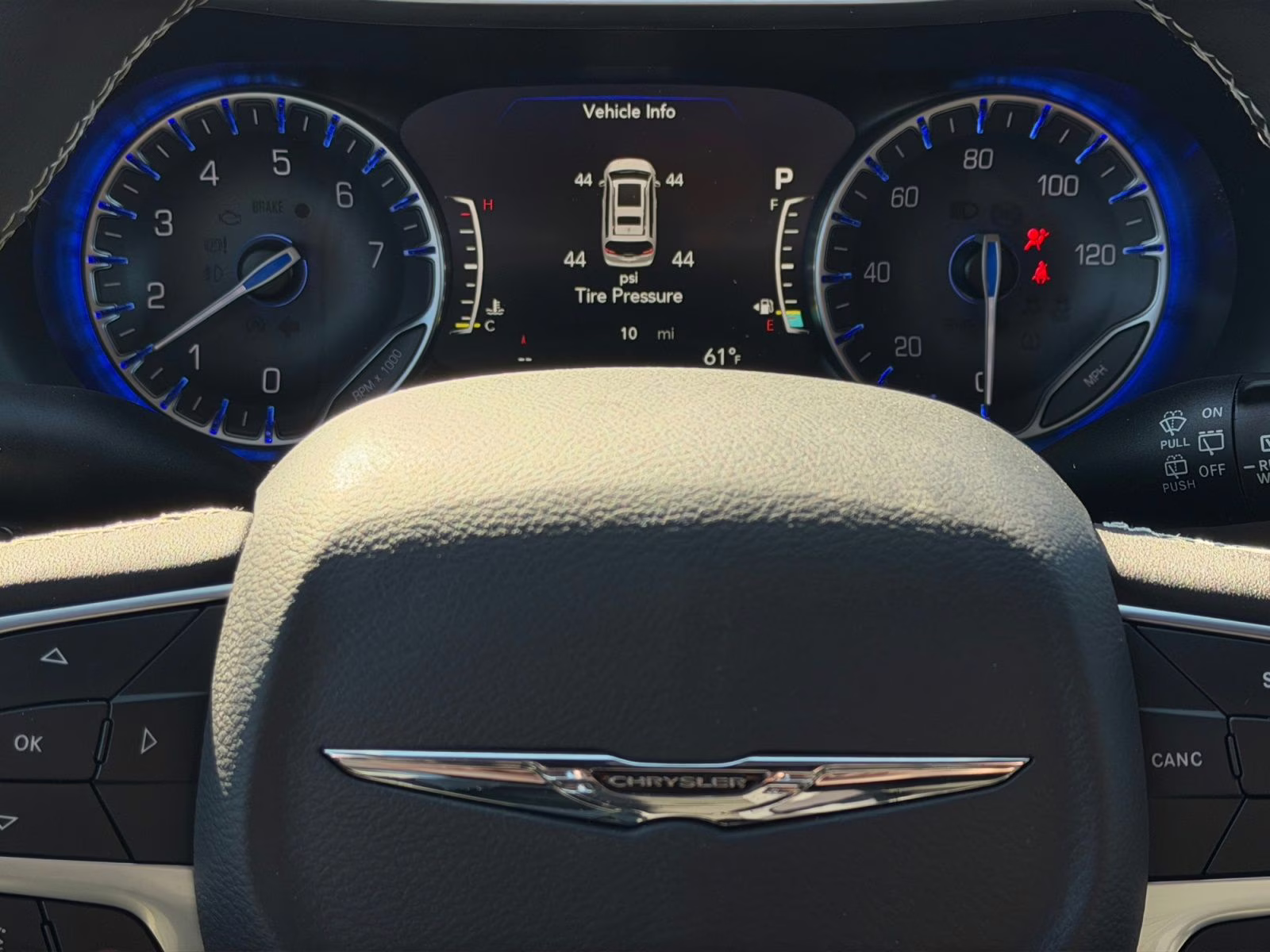 2026 Bright White Clearcoat Chrysler Pacifica Select AWD Van