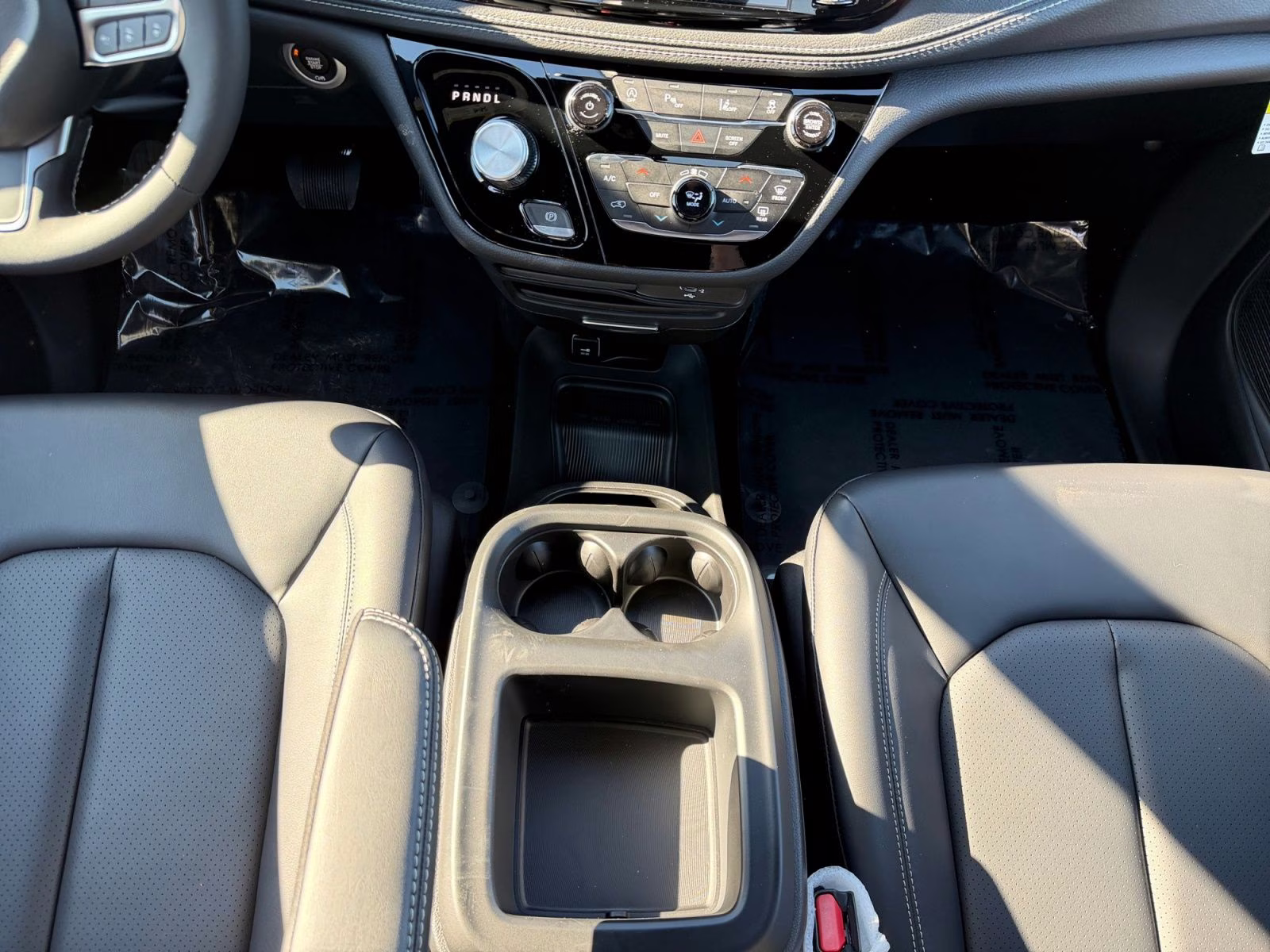 2026 Bright White Clearcoat Chrysler Pacifica Select AWD Van