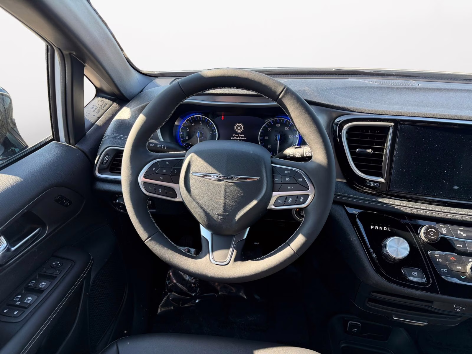 2026 Bright White Clearcoat Chrysler Pacifica Select AWD Van