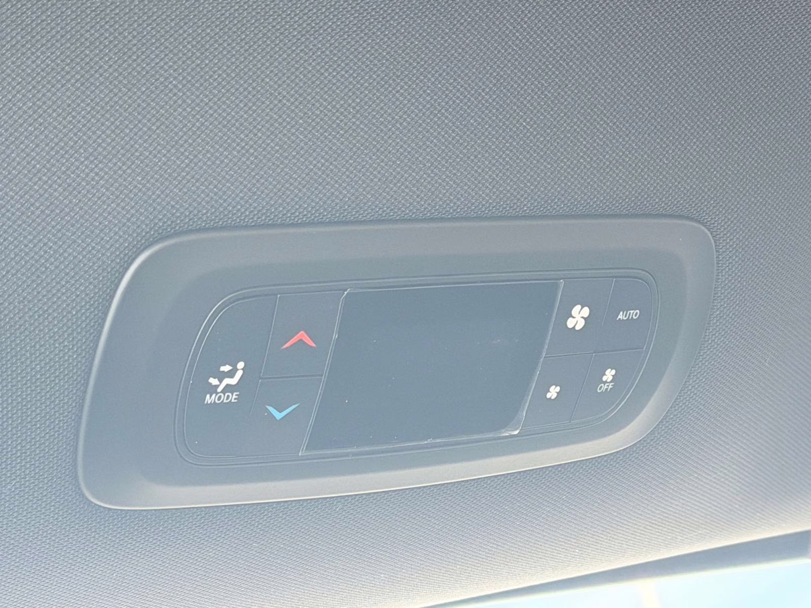 2026 Bright White Clearcoat Chrysler Pacifica Select AWD Van