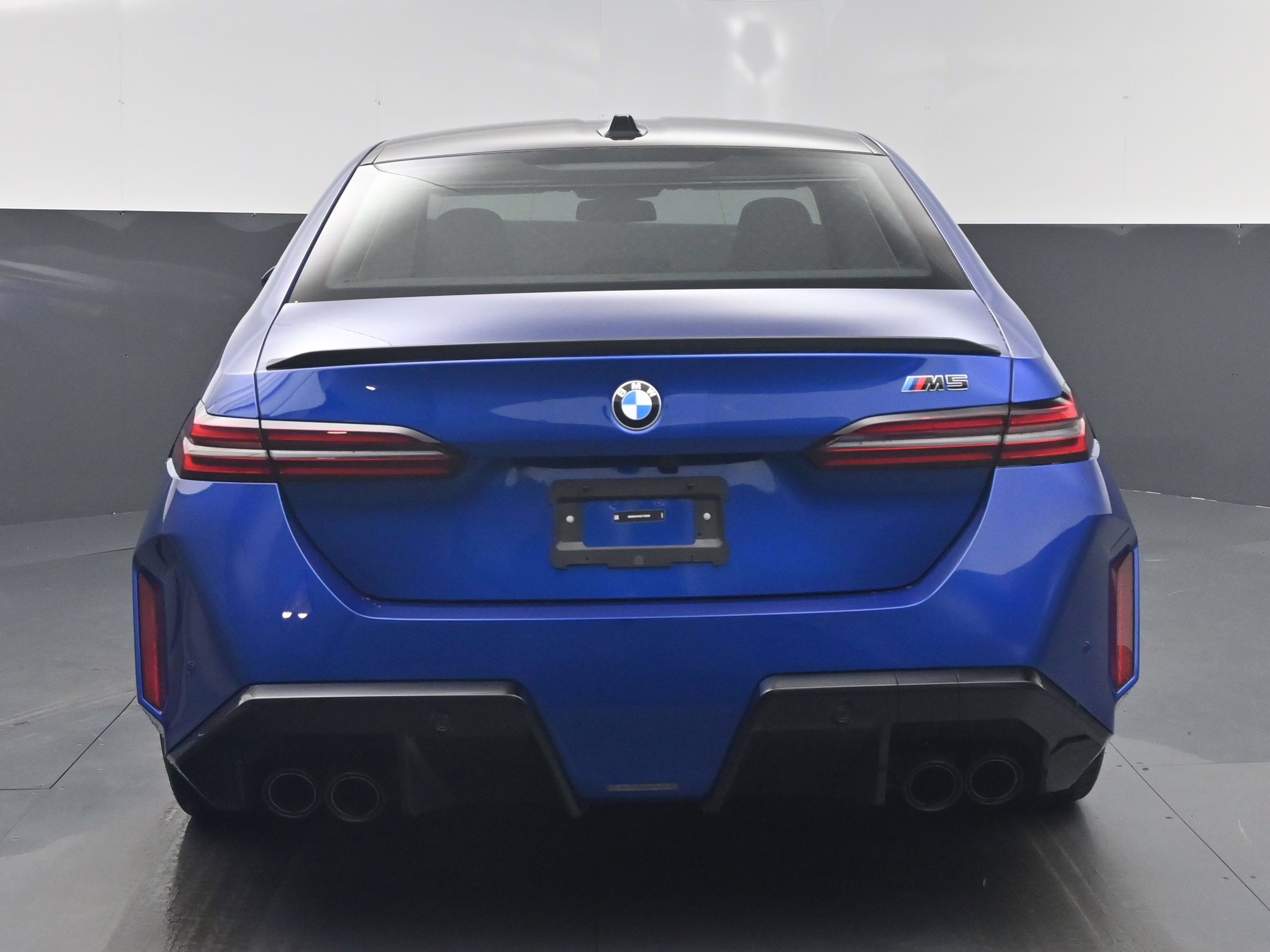 2025 Marina Bay Blue Metallic BMW M5 Base AWD Sedan