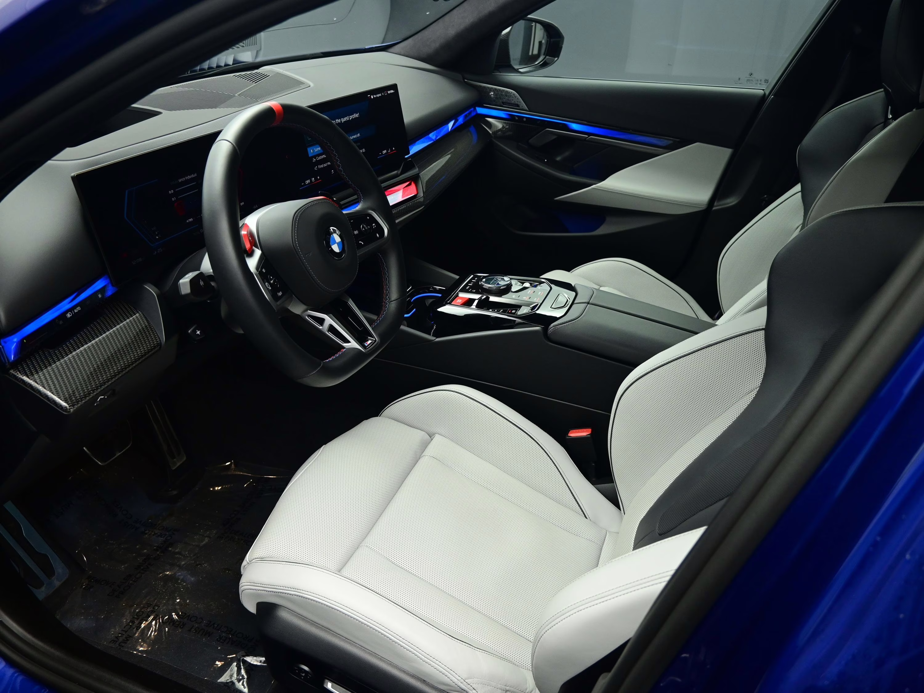 2025 Marina Bay Blue Metallic BMW M5 Base AWD Sedan