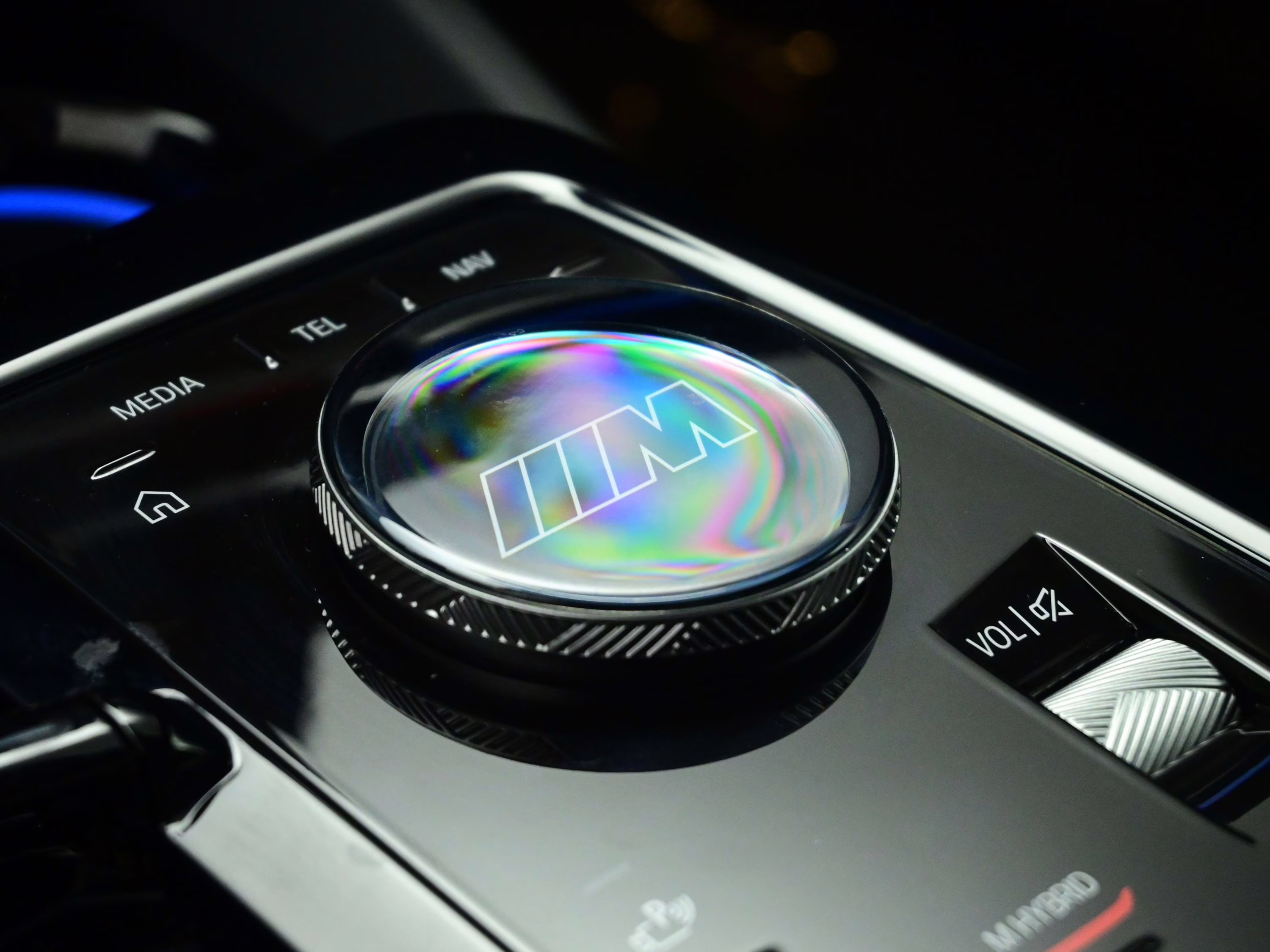 2025 Marina Bay Blue Metallic BMW M5 Base AWD Sedan