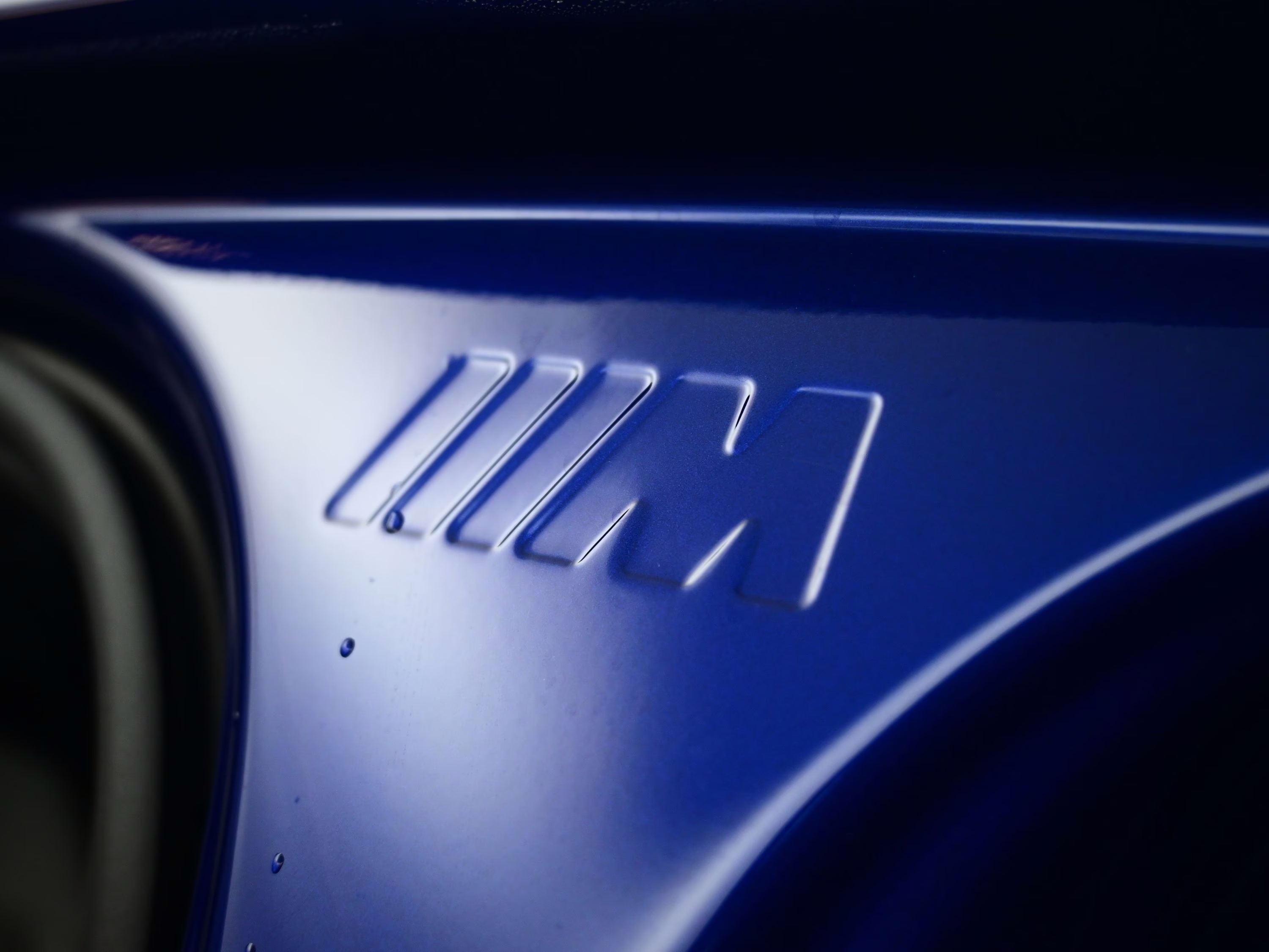 2025 Marina Bay Blue Metallic BMW M5 Base AWD Sedan