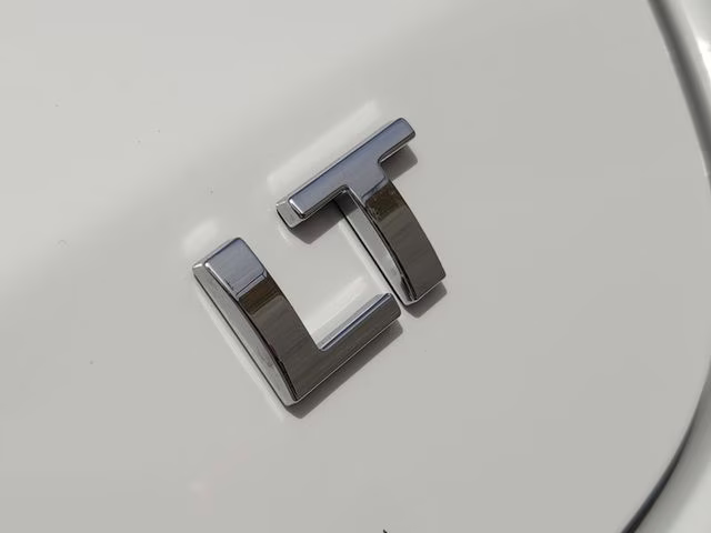 2026 Summit White Chevrolet Trax LT FWD SUV