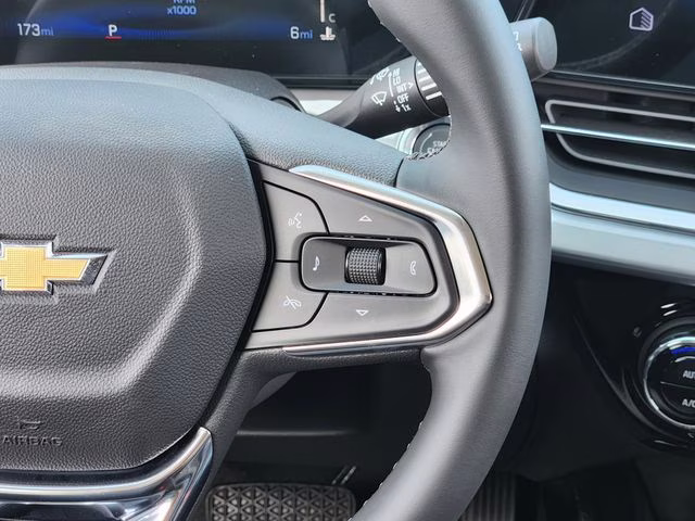 2026 Summit White Chevrolet Trax LT FWD SUV