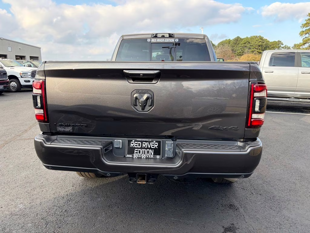 2024 Granite Crystal Metallic Clearcoat Ram 3500 Limited 4X4 Truck