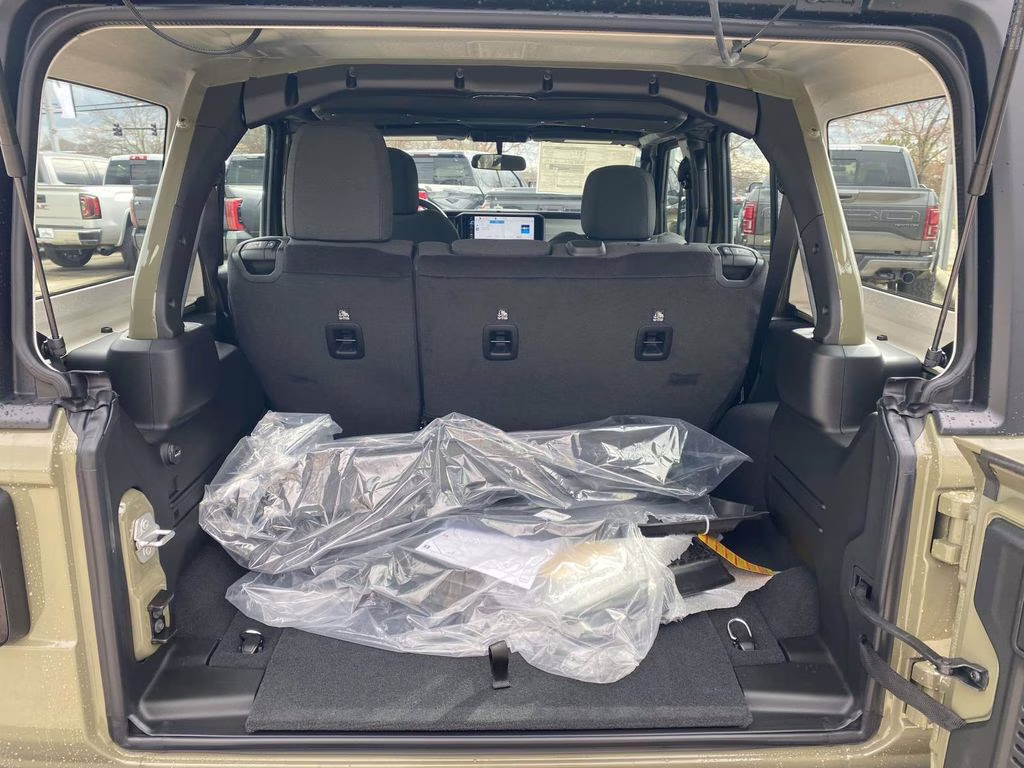 2026 41 Jeep Wrangler Sport 4X4 SUV