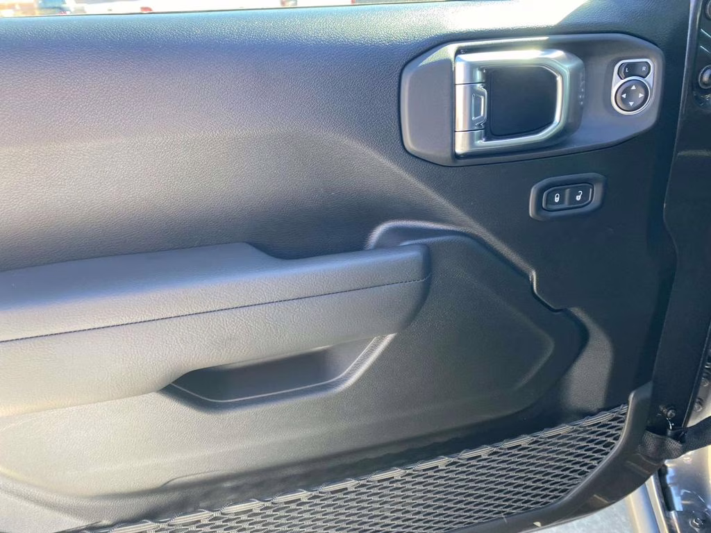 2026 Granite Crystal Metallic Clearcoat Jeep Gladiator Rubicon 4X4 Truck