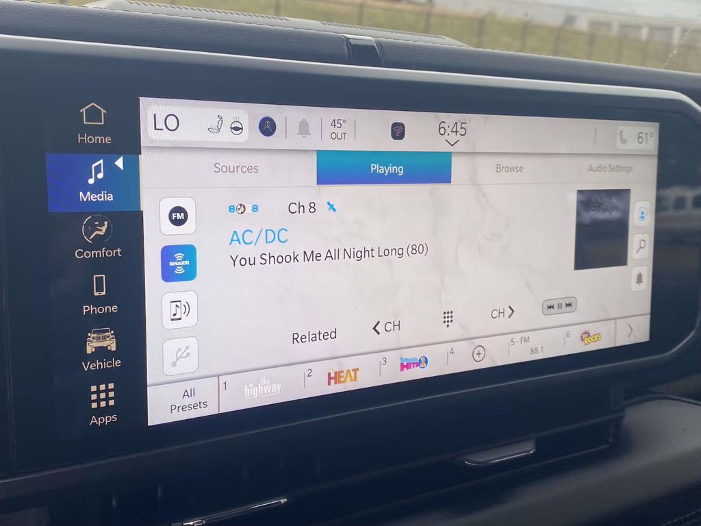 2026 Black Clearcoat Jeep Gladiator Rubicon 4X4 Truck