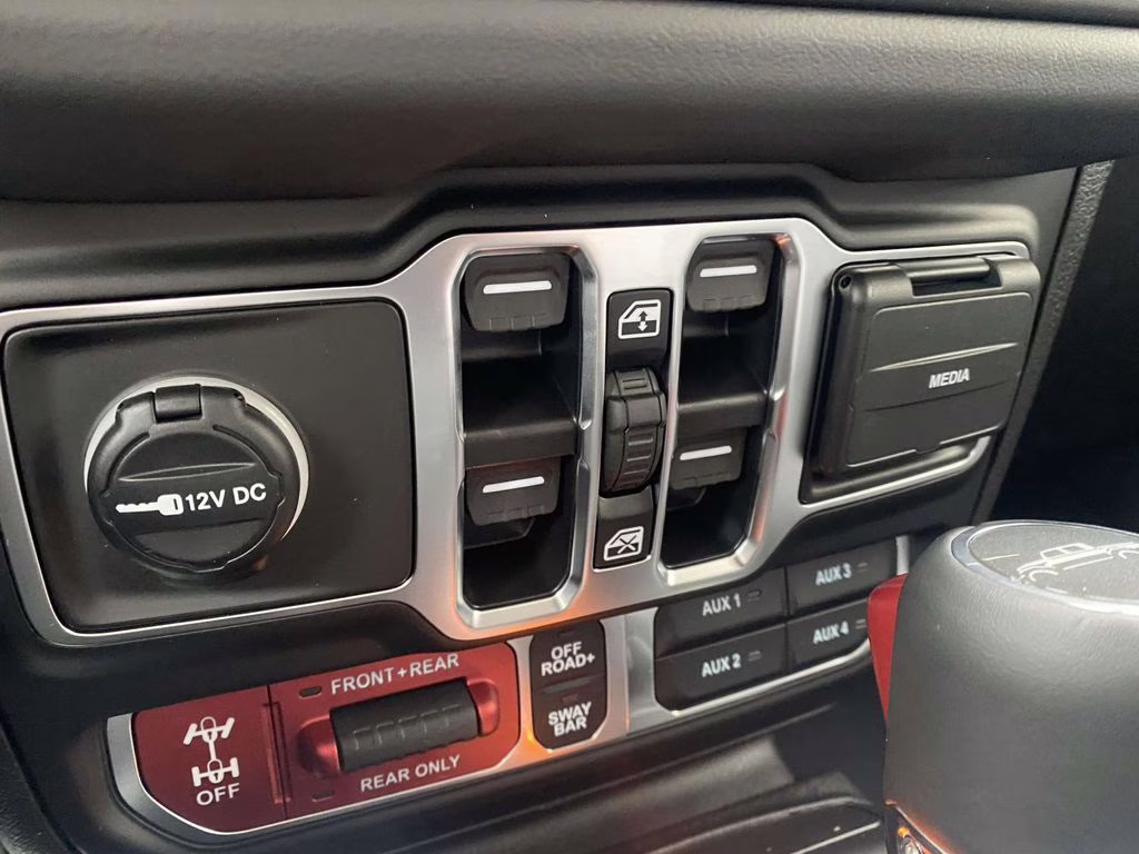 2026 Black Clearcoat Jeep Gladiator Rubicon 4X4 Truck