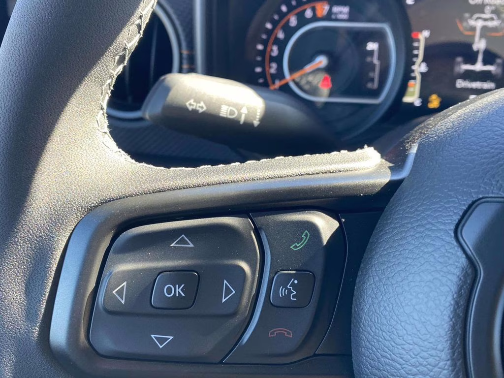 2026 Granite Crystal Metallic Clearcoat Jeep Gladiator Mojave 4X4 Truck