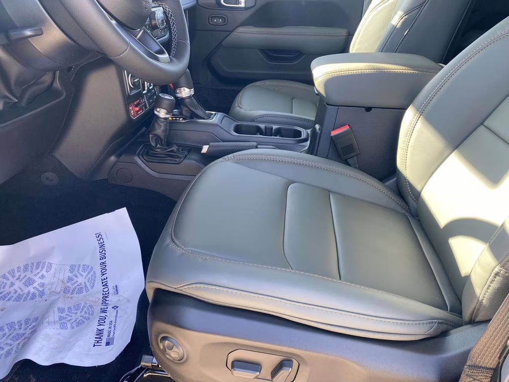 2026 Anvil Clearcoat Jeep Gladiator Mojave X 4X4 Truck