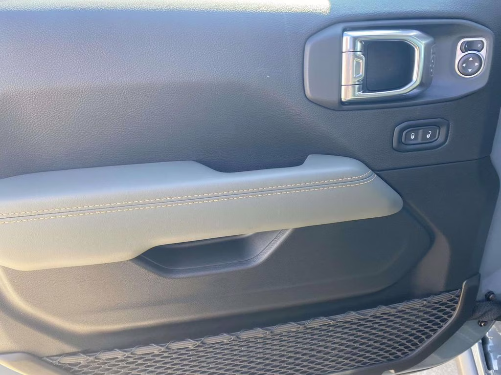 2026 Anvil Clearcoat Jeep Gladiator Mojave X 4X4 Truck