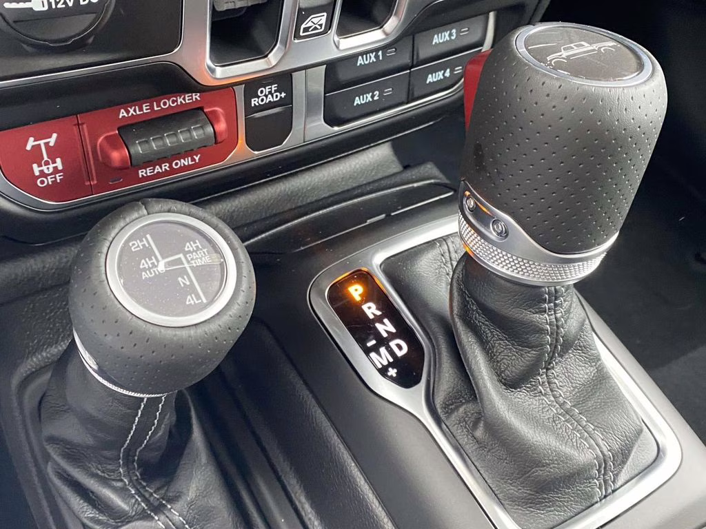 2026 Bright White Clearcoat Jeep Gladiator Mojave X 4X4 Truck